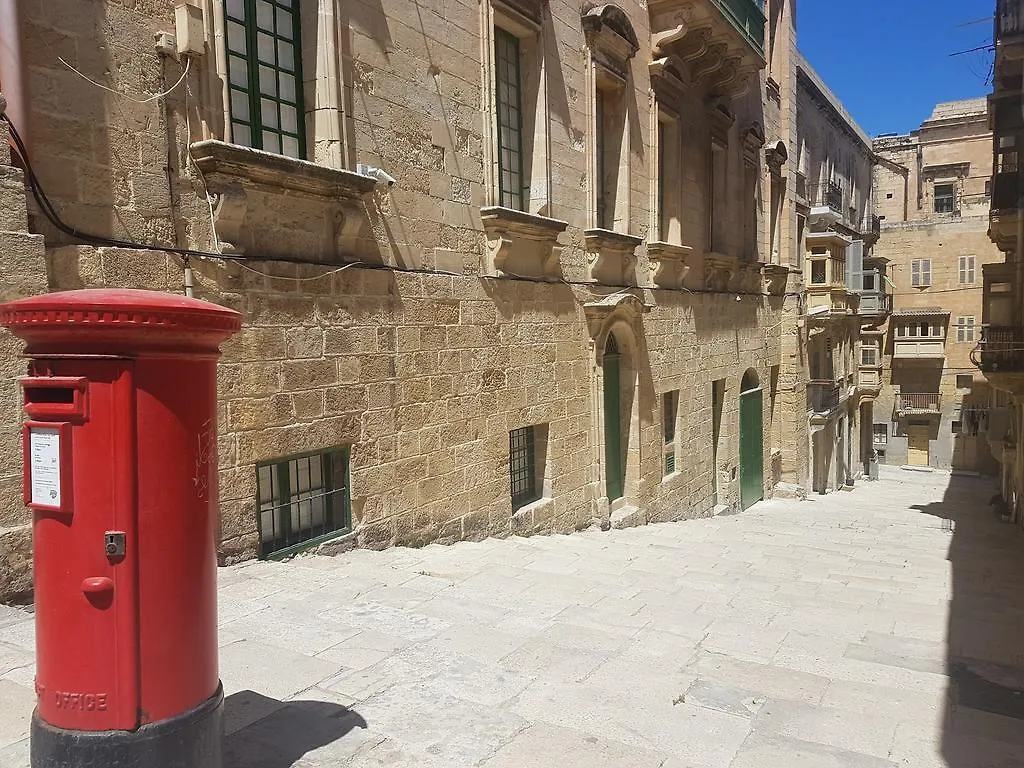 88, Valletta Boutique Escape Malta