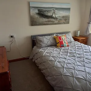 pet-friendly-beautiful-detached-cottage-close-to-spurn.yorkshirehotels.net/
